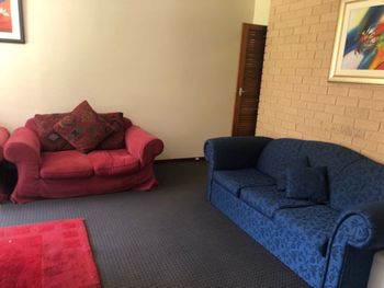 Caves Cottage - Kingaroy Accommodation 1
