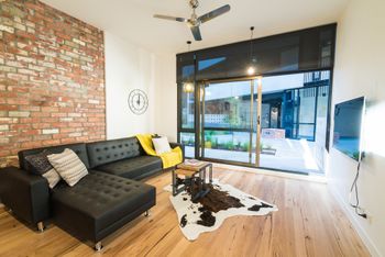 Phoenix On Curzon Rejuvenate Stays - Kingaroy Accommodation 0