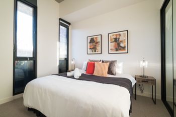 Phoenix On Curzon Rejuvenate Stays - Kingaroy Accommodation 2