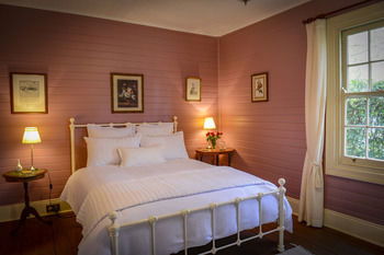 Arcadia Bed & Breakfast & Cottages - Kingaroy Accommodation 5
