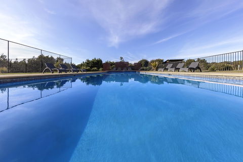 Ramada Resort By Wyndham Phillip Island - Kingaroy Accommodation 1