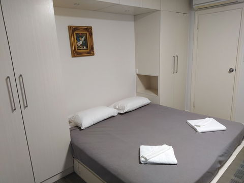 Regency Apartments - Kingaroy Accommodation 1