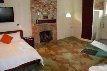 Heritage Retreat - Kingaroy Accommodation 4