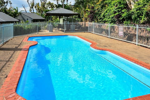 Sunset Waters Apartments - Kingaroy Accommodation 1