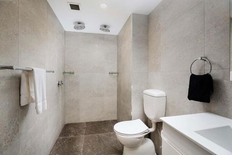 Nautilos On The Harbour - Kingaroy Accommodation 6