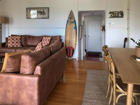 Samphire Beach House - Kingaroy Accommodation 1