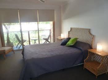 Sails Beach House Apartments Pottsville Beach - Kingaroy Accommodation 0