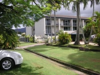 Cairns Holiday Lodge - Kingaroy Accommodation 3