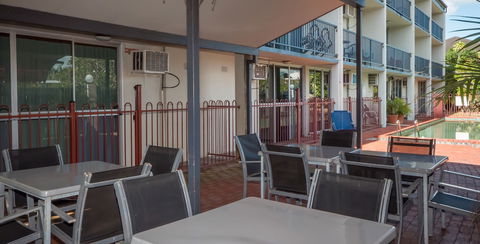 Cairns Holiday Lodge - Kingaroy Accommodation 4
