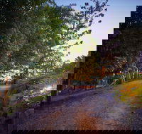 Dayboro Cottages  Llama Walks - Kingaroy Accommodation