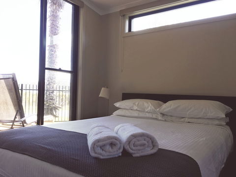 Anchorage Apartments Bermagui - Kingaroy Accommodation 6