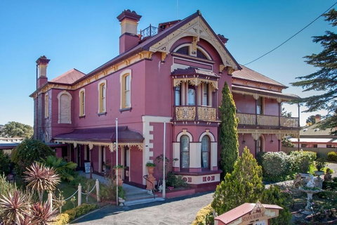 Historic Stannum House - Kingaroy Accommodation 2