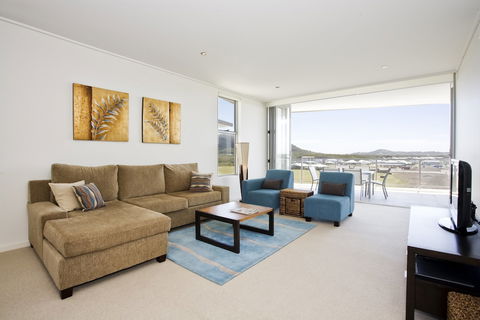 White Shells Luxury Apartments - Kingaroy Accommodation 5