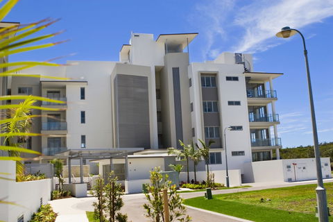 White Shells Luxury Apartments - Kingaroy Accommodation 0