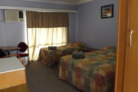 Collie Motel - Kingaroy Accommodation 4