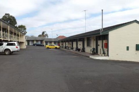Collie Motel - Kingaroy Accommodation 6