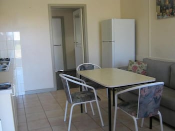 Lakes Entrance Holiday Units - Kingaroy Accommodation 5