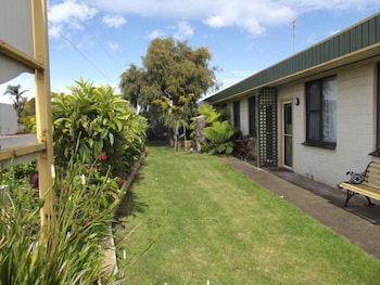 Lakes Entrance Holiday Units - Kingaroy Accommodation 1