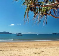 Apollo Jewel Beachfront Apartments - Kingaroy Accommodation