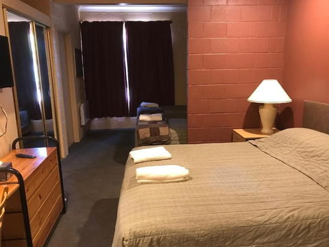 Cottonwood Lodge - Kingaroy Accommodation 5