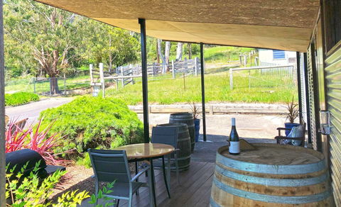 Valley Farm Vineyard Cottages - Kingaroy Accommodation 1
