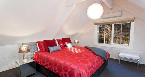 Tyneside Gatehouse - Kingaroy Accommodation 6