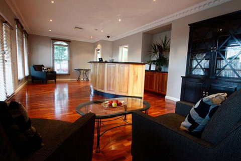 Carlyle Suites & Apartments - Kingaroy Accommodation 1