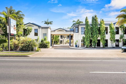 Coral Cay Resort - Kingaroy Accommodation 0