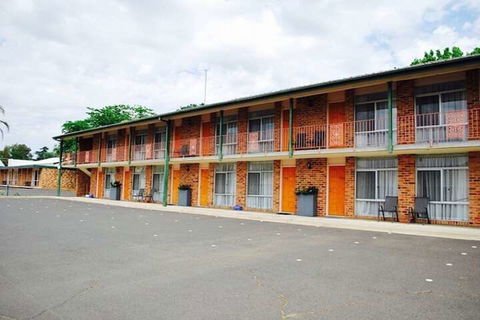 Cascades Motor Inn - Kingaroy Accommodation 1
