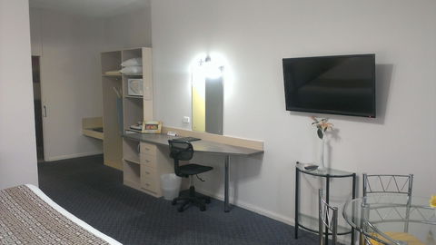 Lindy Lodge Motel - Kingaroy Accommodation 2