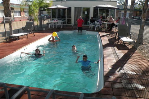 Corowa Motor Inn - Kingaroy Accommodation 4