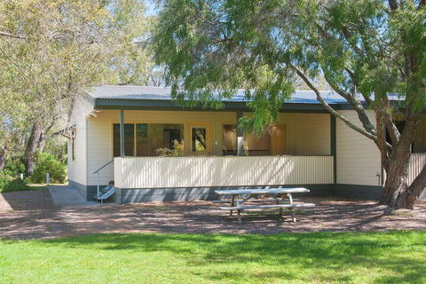 Siesta Park Holiday Resort - Kingaroy Accommodation 4
