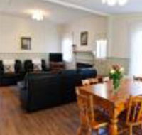 Country Gate Cottages - Kingaroy Accommodation