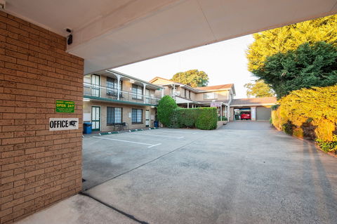 Jacaranda Place Motor Inn - Kingaroy Accommodation 1