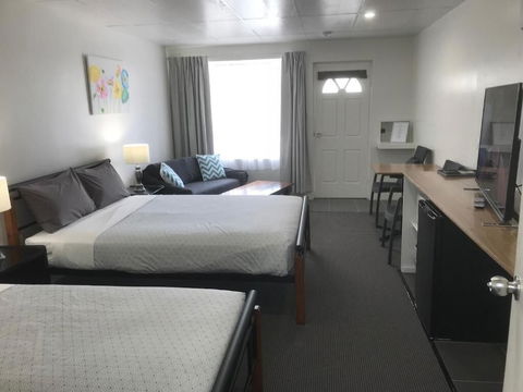 Cook's Endeavour Motor Inn - Kingaroy Accommodation 6