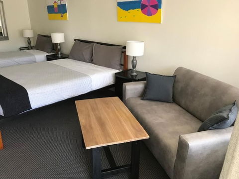 Cook's Endeavour Motor Inn - Kingaroy Accommodation 3