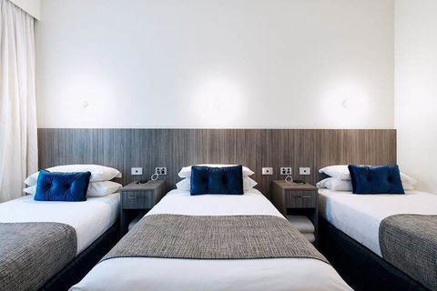 Club Laverton Motel - Kingaroy Accommodation 3
