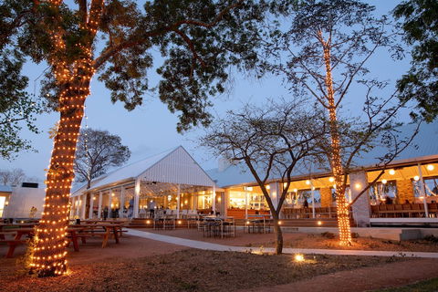 Camden Valley Inn - Kingaroy Accommodation 0