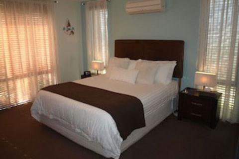 Baudins Of Busselton B & B - Kingaroy Accommodation 0