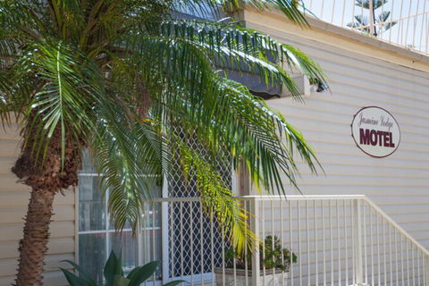 Jasmine Lodge Motel - Kingaroy Accommodation 1