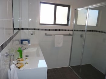 Garden Of Eden Caravan Park - Kingaroy Accommodation 2