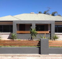 Ploughmans on Wallis Horsham - Kingaroy Accommodation