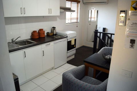Mornington Motel - Kingaroy Accommodation 3