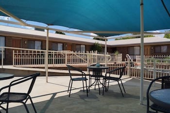 Tooleybuc Motel - Kingaroy Accommodation 0
