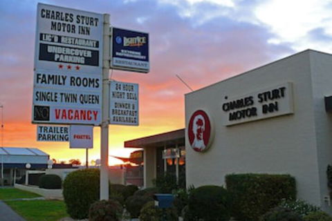 Charles Sturt Motor Inn West Wyalong - Kingaroy Accommodation 0