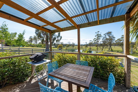 Hazelcreek Cottages - Kingaroy Accommodation 6