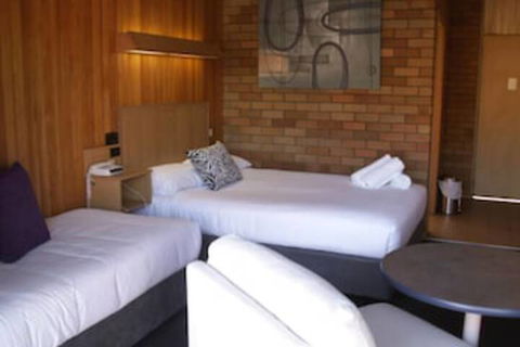 Court Street Motel - Kingaroy Accommodation 2