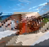 Golden Country Motel  Caravan Park - Kingaroy Accommodation