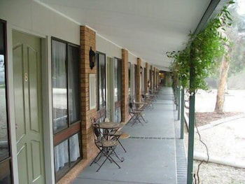 Jolly Swagman Motor Inn Holbrook - Kingaroy Accommodation 3