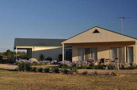 Milawa Muscat Retreat B&B - Kingaroy Accommodation 2